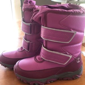 Lands End Girls Snow Flurry Boot Size 1